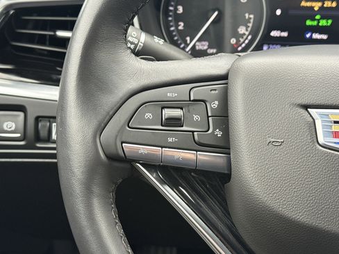 Used 2025 Cadillac XT6 Premium Luxury w/ Technology Package image 18