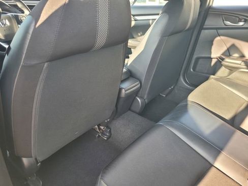 Used 2021 Honda Civic Sport image 14