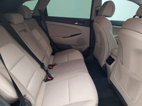 Used 2017 Hyundai Tucson Sport image 19