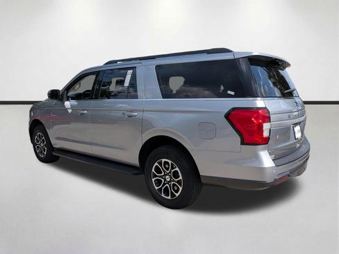 Used 2024 Ford Expedition Max XLT RWD image 6