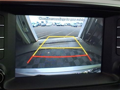 Used 2019 Kia Sorento LX image 24