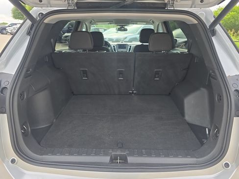 Used 2021 Chevrolet Equinox LT w/ Driver Convenience Package FWD image 29