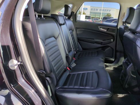 Used 2023 Ford Edge SEL image 29