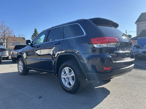 Used 2016 Jeep Grand Cherokee Laredo w/ Quick Order Package 23E AWD/4WD image 6