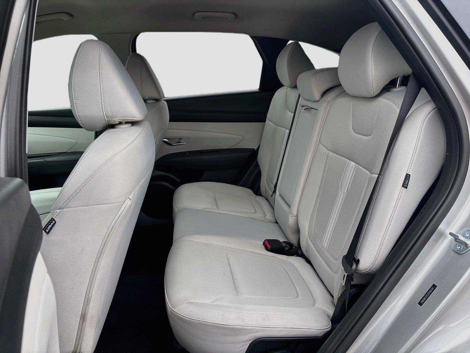 Certified 2025 Hyundai Tucson SEL AWD/4WD image 11