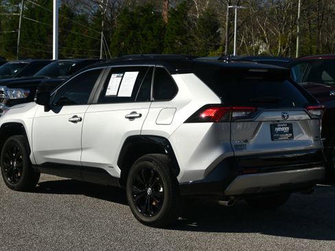 Used 2023 Toyota RAV4 XSE image 12