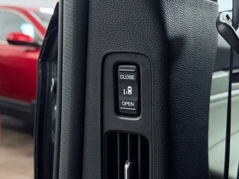 New 2026 Honda Odyssey Elite image 31