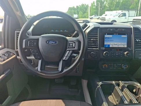 Used 2019 Ford F150 XL w/ Equipment Group 101A Mid AWD/4WD image 11
