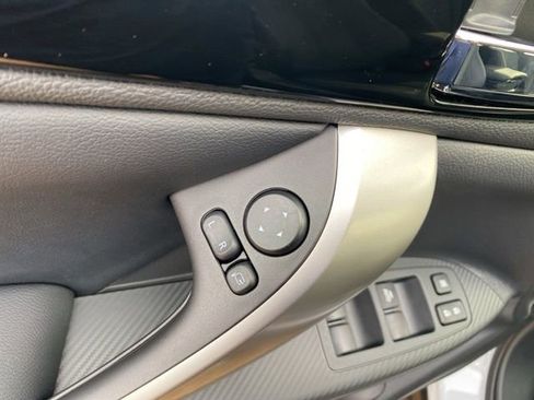 New 2026 Mitsubishi Eclipse Cross SE image 18