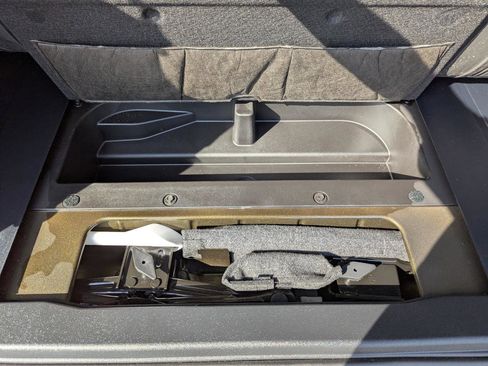Used 2025 Ford Bronco Raptor AWD/4WD image 45