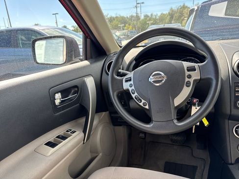 Used 2014 Nissan Rogue S w/ Convenience Package image 29
