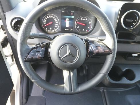 New 2026 Mercedes-Benz Sprinter 2500 image 15