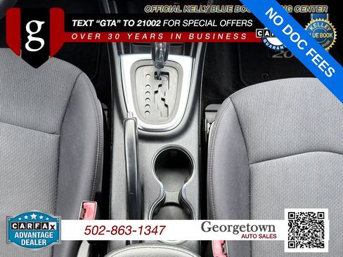 Used 2014 Chrysler 200 LX FWD image 2