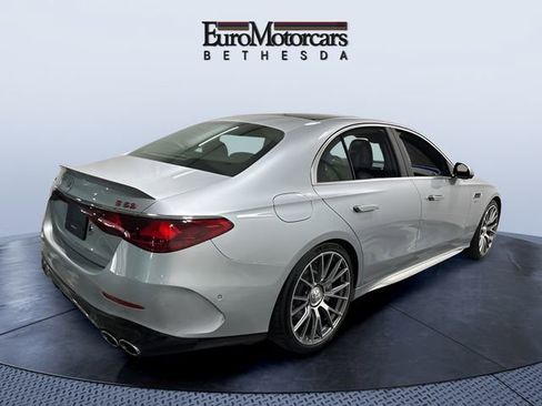 Used 2026 Mercedes-Benz E 53 AMG e 4MATIC Sedan image 5