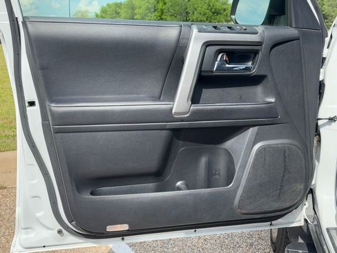 Used 2024 Toyota 4Runner SR5 RWD image 26