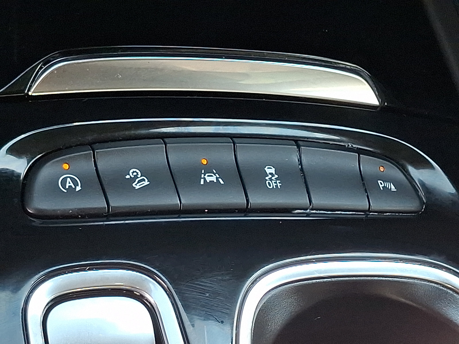 Used 2023 Buick Envision Preferred AWD/4WD image 23