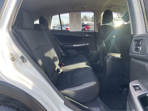 Used 2017 Subaru Crosstrek 2.0i Premium image 25