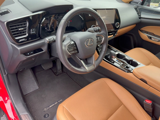 Used 2025 Lexus NX 250 FWD w/ Accessory Package (K3) image 16