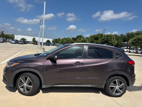 Used 2022 Honda HR-V EX image 5