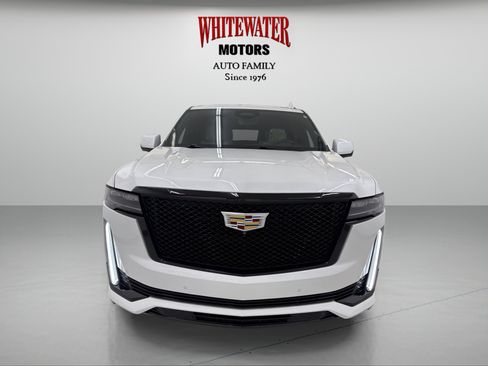 Used 2021 Cadillac Escalade Sport AWD/4WD image 6