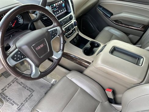 Used 2018 GMC Yukon SLT w/ Open Road Package image 11