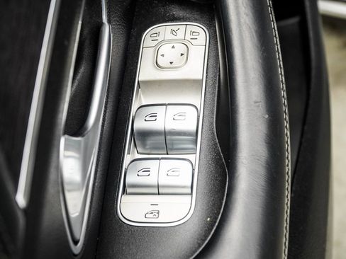 Used 2022 Mercedes-Benz GLE 53 AMG 4MATIC image 32