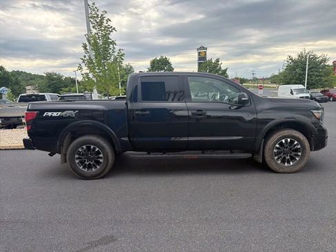 Used 2024 Nissan Titan PRO-4X w/ Pro-4x Convenience Package AWD/4WD image 8
