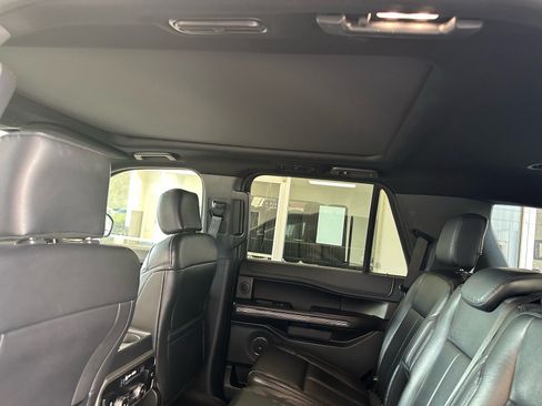 Certified 2019 Ford Expedition XLT w/ Equipment Group 202A AWD/4WD image 25
