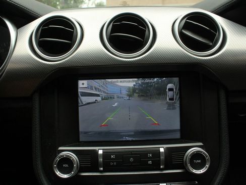 Used 2019 Ford Mustang Coupe w/ Equipment Group 101A RWD image 26