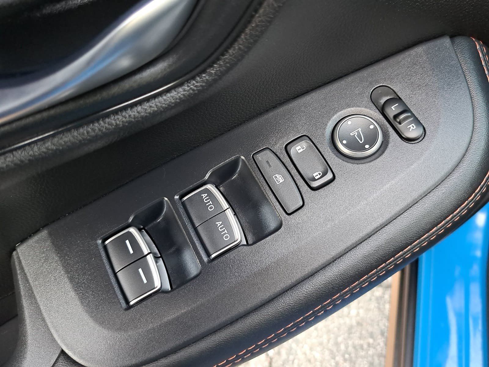 Used 2027 Honda HR-V Sport image 27