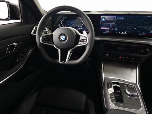 Used 2026 BMW 330i xDrive Sedan w/ M Sport Package AWD/4WD image 13