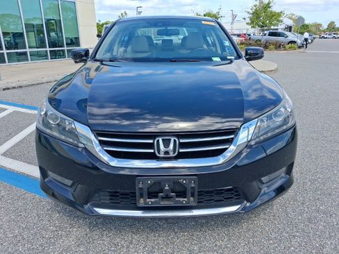 Used 2015 Honda Accord EX-L image 2