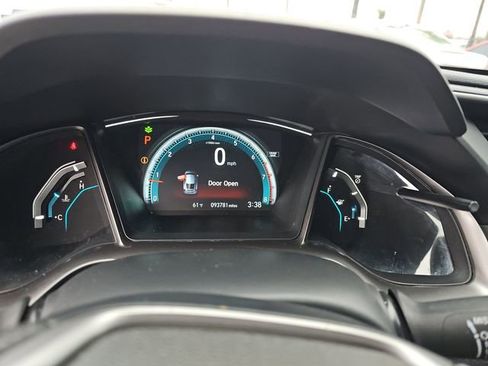 Used 2018 Honda Civic EX image 7
