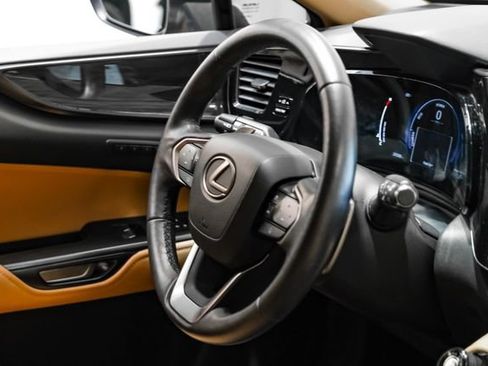 Used 2023 Lexus NX 350h AWD w/ Towing Package (2000 Lbs) image 18