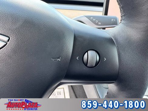 Used 2023 Tesla Model 3 Standard Range RWD image 23