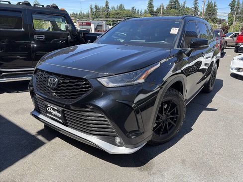 Used 2021 Toyota Highlander XSE AWD/4WD image 1