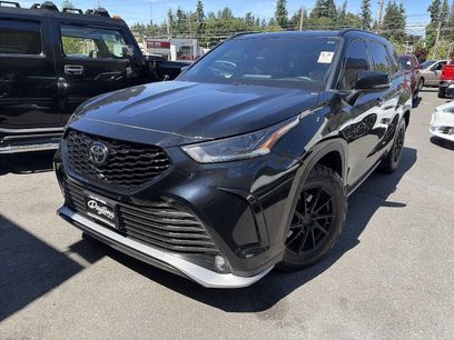 Used 2021 Toyota Highlander XSE