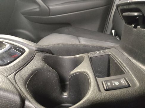 Used 2019 Nissan Rogue SV w/ Premium Package image 26