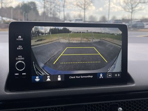 Certified 2025 Honda Civic Sport Touring image 14