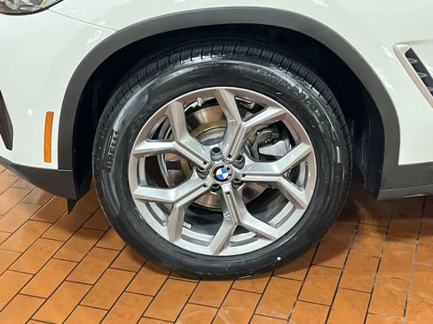 Certified 2023 BMW X4 xDrive30i w/ Premium Package image 10