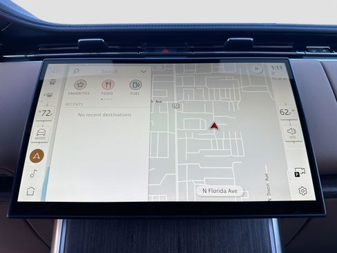 New 2026 Land Rover Range Rover SE image 33