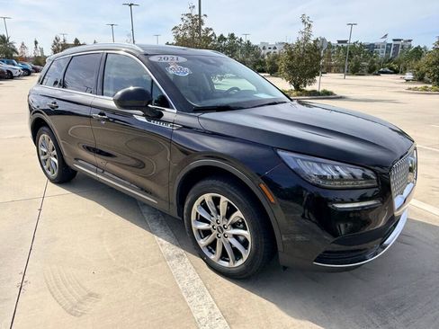 Used 2021 Lincoln Corsair FWD w/ Premium Package image 4
