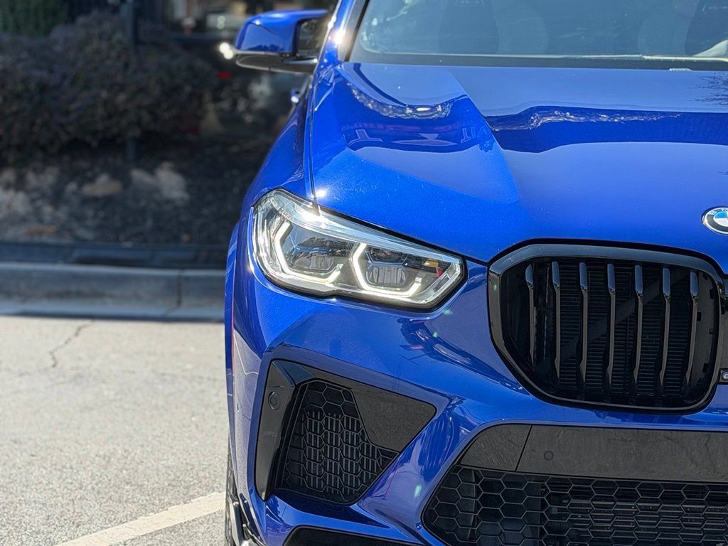 Used 2022 BMW X5 M w/ Executive Package AWD/4WD image 5