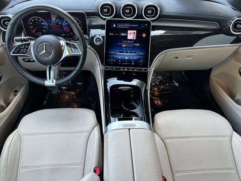 Certified 2025 Mercedes-Benz GLC 300 image 15