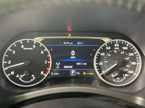 New 2025 Nissan Sentra SV w/ SV Premium Package image 10