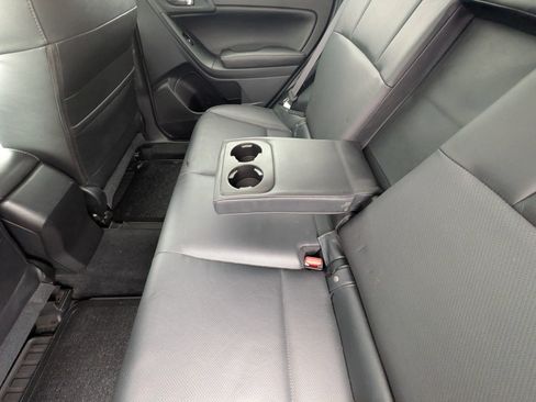 Used 2015 Subaru Forester 2.5i Limited AWD/4WD image 25