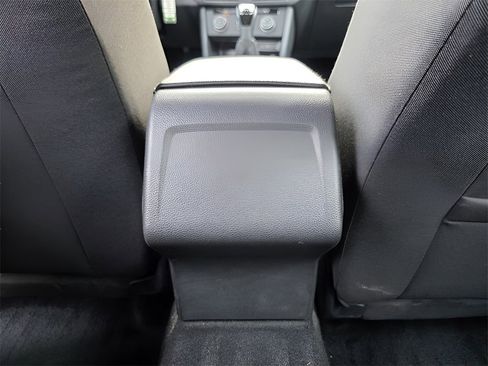 Used 2024 Volkswagen Jetta Sport image 15