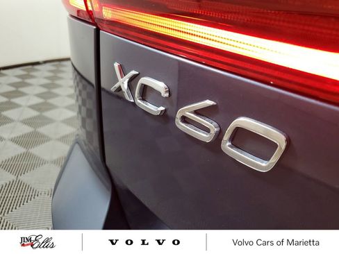 Certified 2026 Volvo XC60 B5 Ultra w/ Protection Package Premier image 9