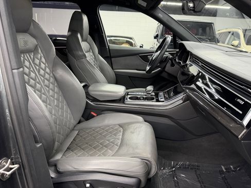 Used 2020 Audi SQ7 Prestige w/ Prestige Package image 24
