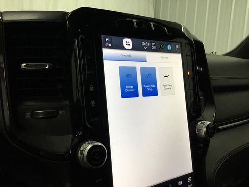 Used 2022 RAM 1500 Limited w/ Body-Colour Bumper Group image 31